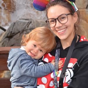 Meet your Posher, Alexis